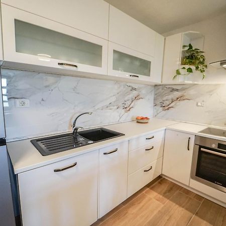 Apartment Moon Pobegi Exterior foto